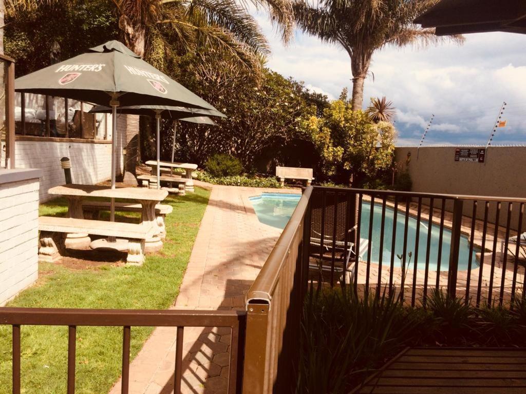 Hotel Portao Diaz Mossel Bay Bagian luar foto